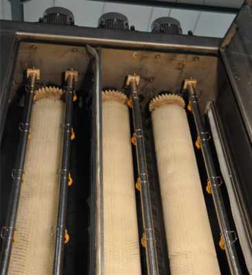 Linea di produzione di vetro d'isolamento verticale gas che riempie e che preme robot con il sistema di Ai 3