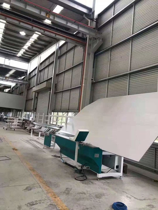 Macchina piegatubi del distanziatore della struttura compatta, 12 insiemi di colore verde degli scaffali