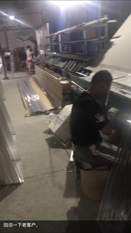 Macchina piegatubi del distanziatore automatico dell'acciaio inossidabile per la doppia linea di produzione di vetro