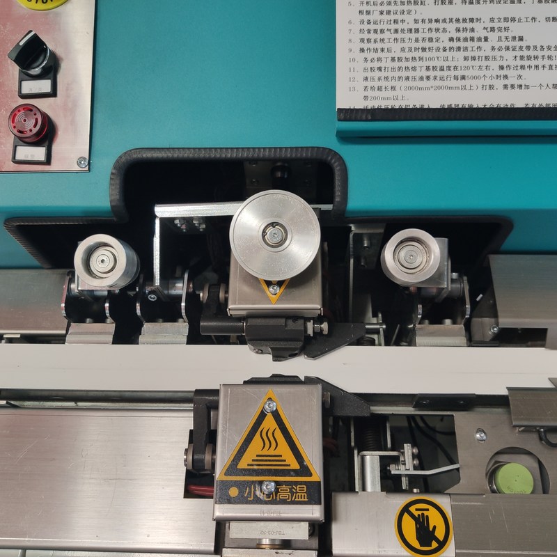 Macchina di rifornimento molecolare di Seive del diseccante automatico per la barra del distanziatore e laminazione di alluminio di vetro d'isolamento della striscia