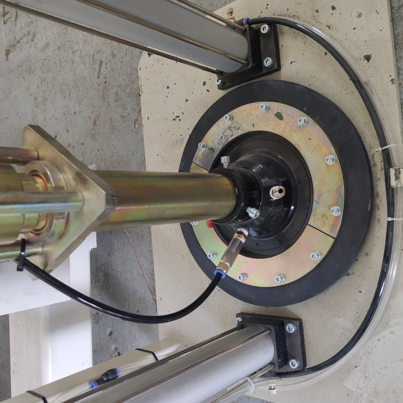 Linea di produzione di vetro d'isolamento di vetro del doppi vetri del CE W24mm con il robot di sigillatura